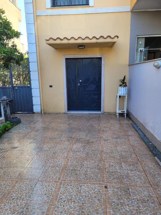 Italian Style Apartment Durres Exterior photo