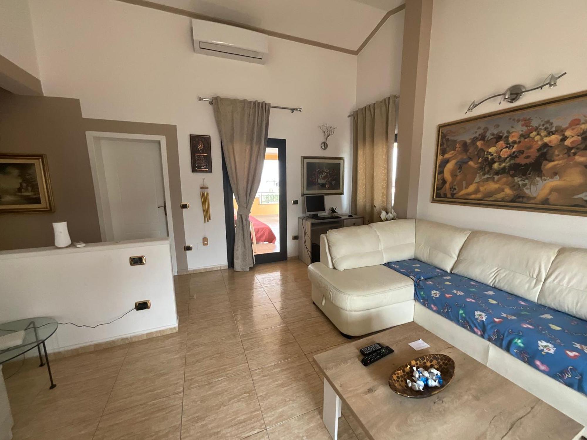Italian Style Apartment Durres Exterior photo